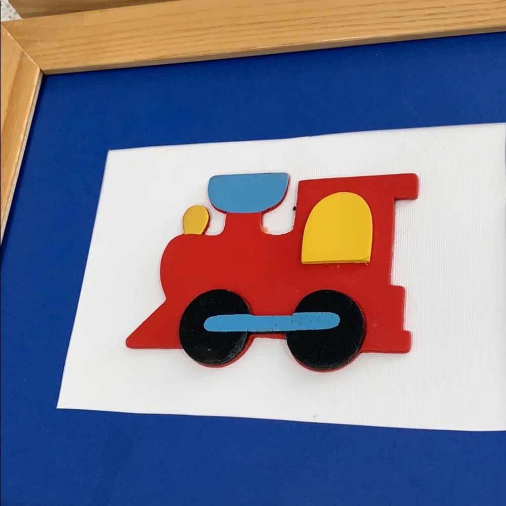 child’s room wall art train and airplane decor - Picture 5 of 8
